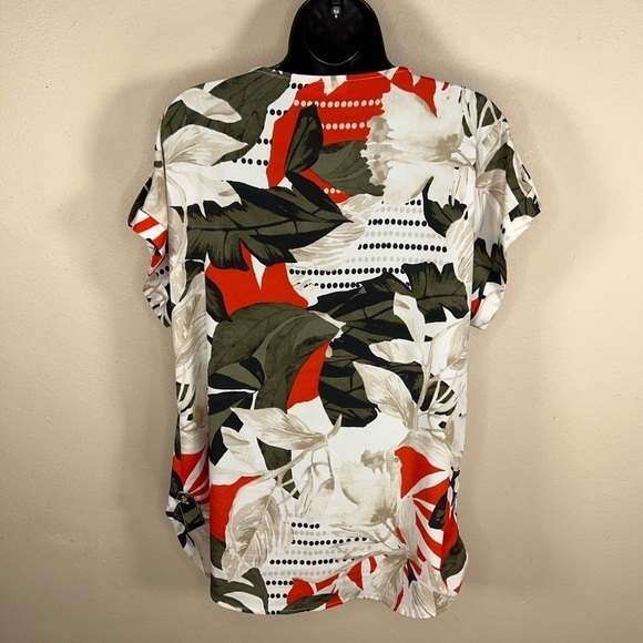 MEDIUM CALVIN KLEIN TROPICAL PRINT SHORT SLEEVE BLOUSE BEIGE RED GREEN LEAF - Picture 3 of 12